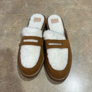 Women’s JF brand shoes, size 11